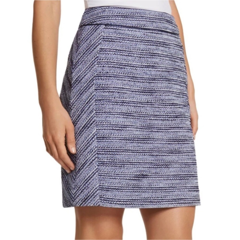 White House Black Market Classic Tweed Pencil skirt Size 4 Blue